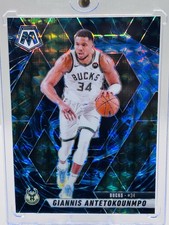 2024-25 Panini Mosaic Giannis Antetokounmpo Genesis SSP Case Hit #13 Mil Bucks
