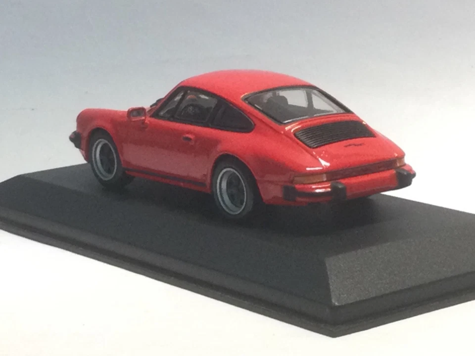 Minichamps 1:43 Porsche 911 Coupe 1978-1983 Red Art. Nr: MIN 062020 - Photo 3/4