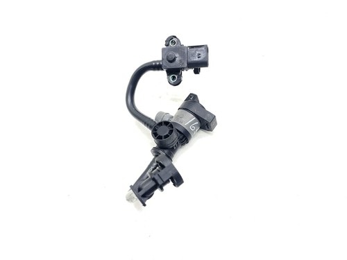 2015 BMW 4 F33 435i xDrive Vakuumventil Entlüftungsschlauch 7636155