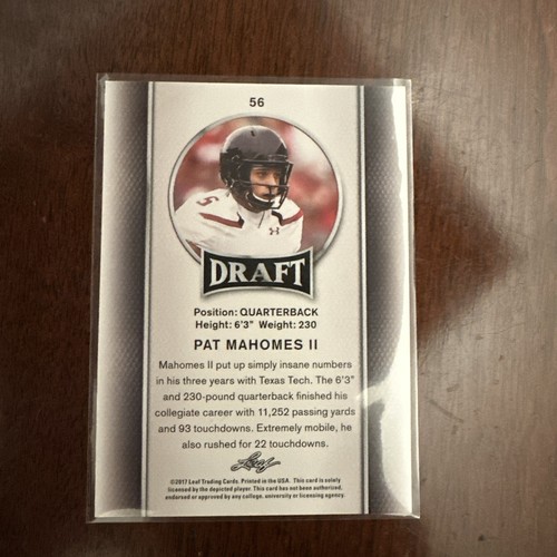 Patrick Mahomes KC Chiefs 2017 Leaf Draft Rookie Card - Bild 4 von 4