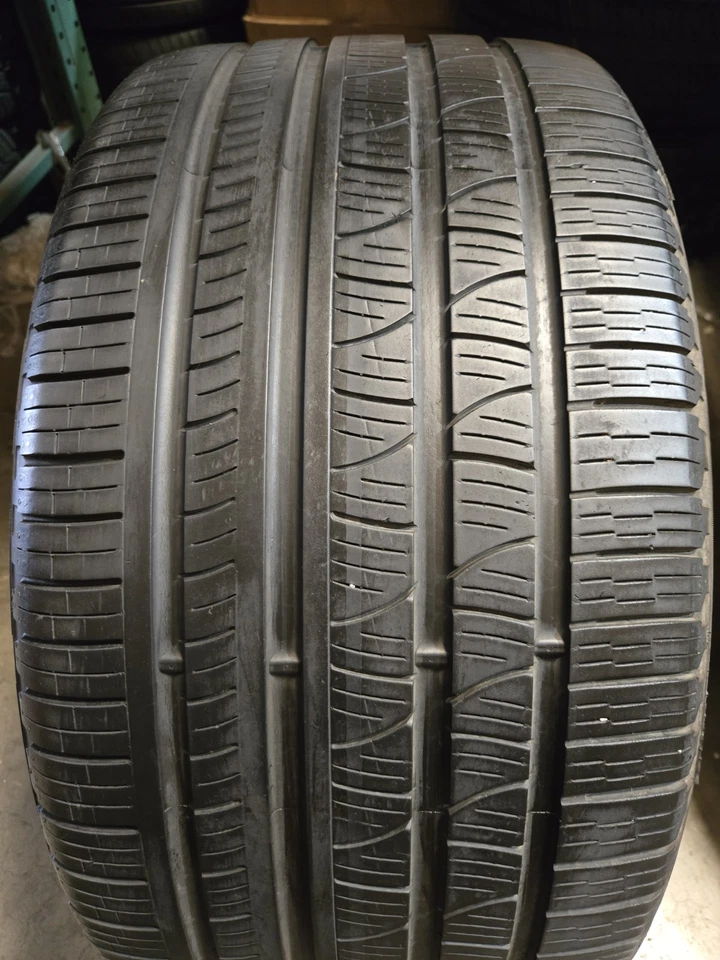 Neumático de llanta con acabado original 21" Porsche Cayenne Coupe RS Spyder OEM $895-obo Foto 4 de 4