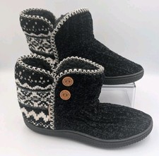 Muk Luks Knit Bootie Slippers Size Medium 7-8 Black Gray Cozy Button Sherpa