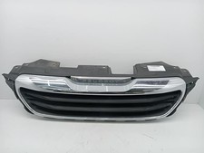 Calandre Peugeot 108