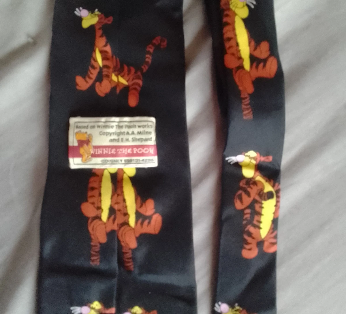Winnie The Pooh - Tigger Silk Men's Tie