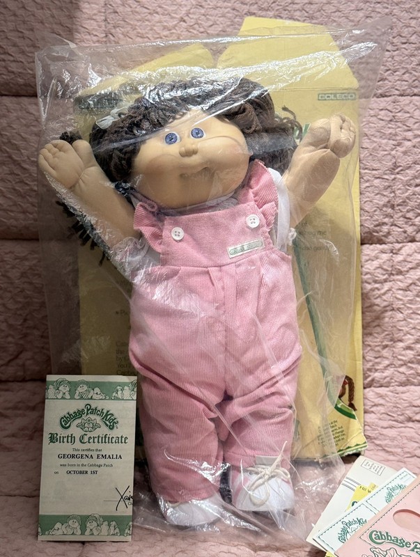 1983 Coleco Cabbage Patch Kid Georgena Emalia Sealed Plastic Perfect Certificate