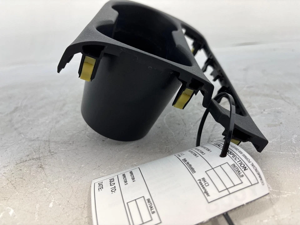 Toyota Corolla IM 2016-2018 conjunto de portavasos 58804-12200-C1 OEM Foto 4 de 4