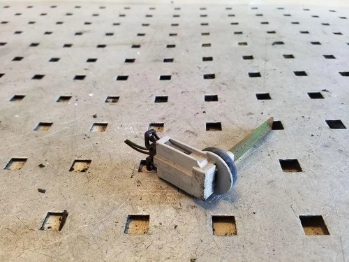 VW TOUAREG 7LA, 7L6, 7L7 Temperatursensor 4B0820539 2.5 Diesel 128kw 26138946