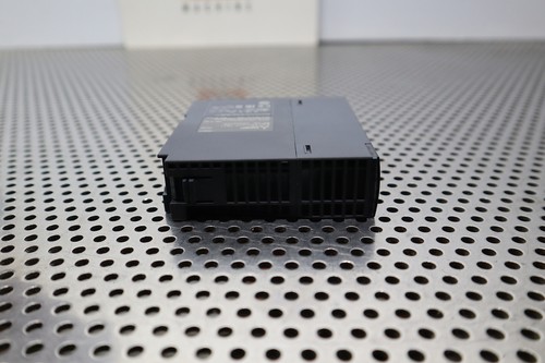 Unidad de E/F Ethernet Mitsubishi QJ71E71-100 MELSEC-Q 5VDC 0,50A usada con garantía - Imagen 14 de 15