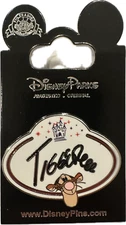 Trading Pin - Disney Disneyland Park - Name Tag Winnie the Pooh Tigger Authentic