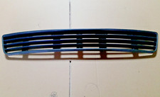 Audi A4 B5 Avant 2.8 Quattro ACK Frontgrill Stoßstange Mitte 8D0807683