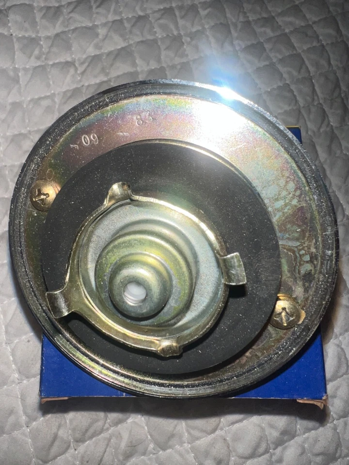 Tapa de gasolina Stant Toyota Celica 1971-1979 NOS: G-727 Foto 4 de 4
