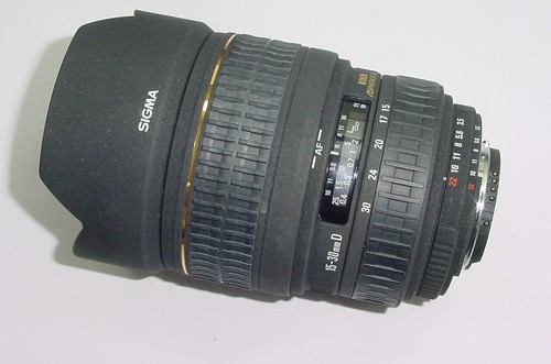 Sigma 15-30mm F/3.5-4.5 D EX Aspherial IF DG Zoom Lens For Nikon AF - As Mint - Picture 2 of 7