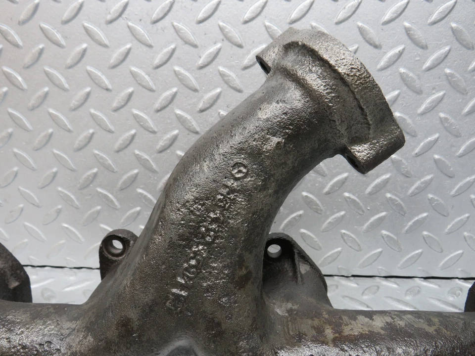 ♥37648♂ Mercedes-Benz W109 300SEL colector de escape lado derecho 1161421501 Foto 4 de 4