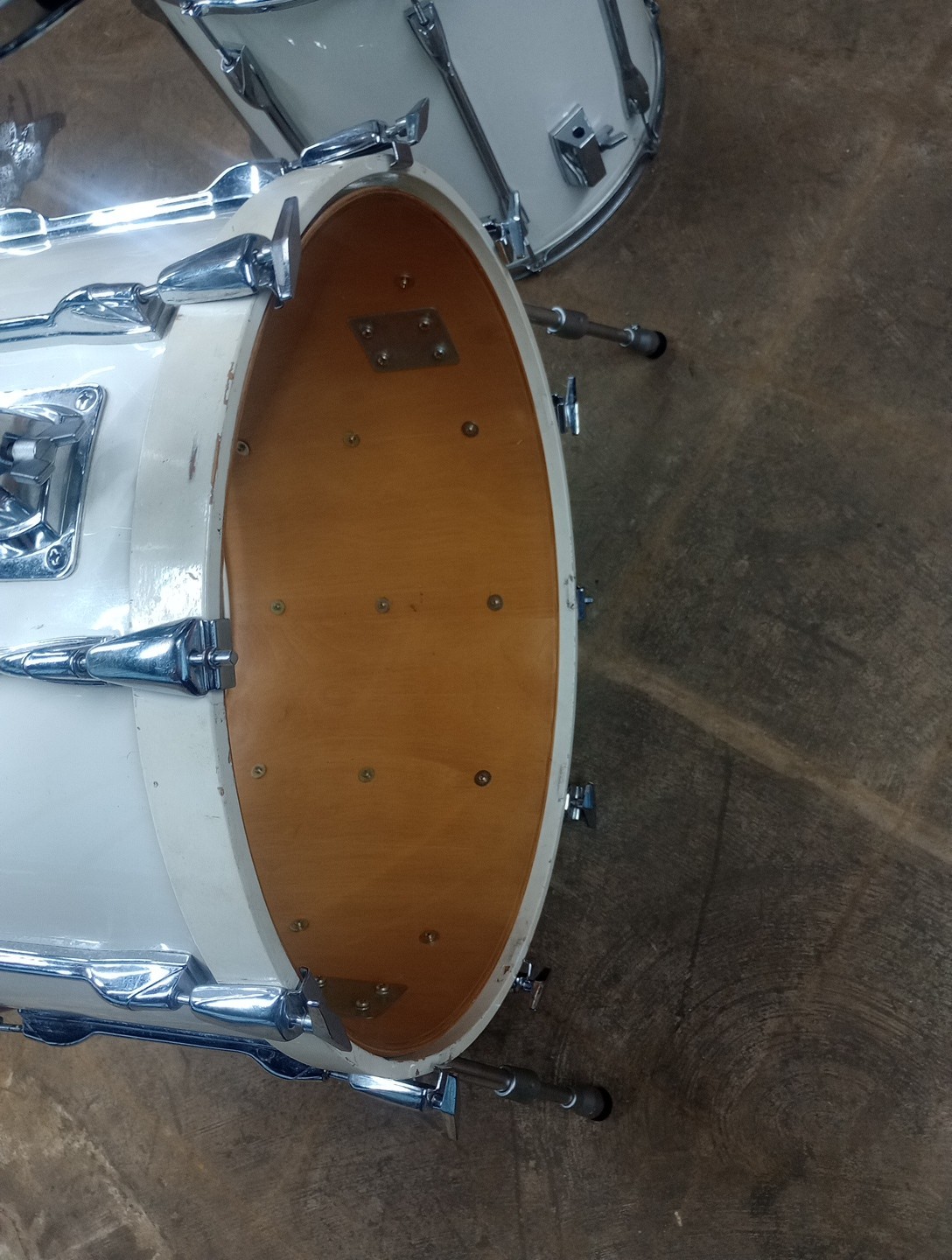 Yamaha Recording Custom 4 pc kit white