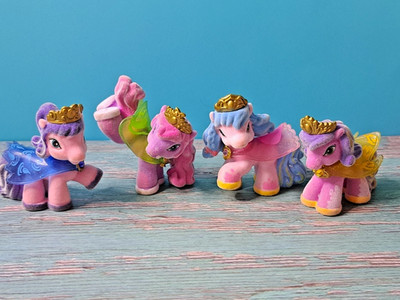 Filly Pferde   4 Pferdchen   GEBRAUCHT   Konvolut   Sammlung    Umhang