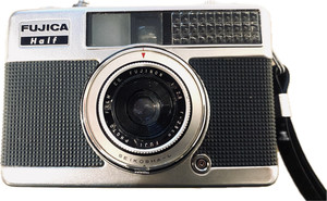 Fujica Half Frame 1:2.8 35mm Camera - PARTS - Iris/Shutter issue