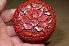 Chinese Antique Vintage Lacquerware Box Flower Statue Nice Round Keepsake Box