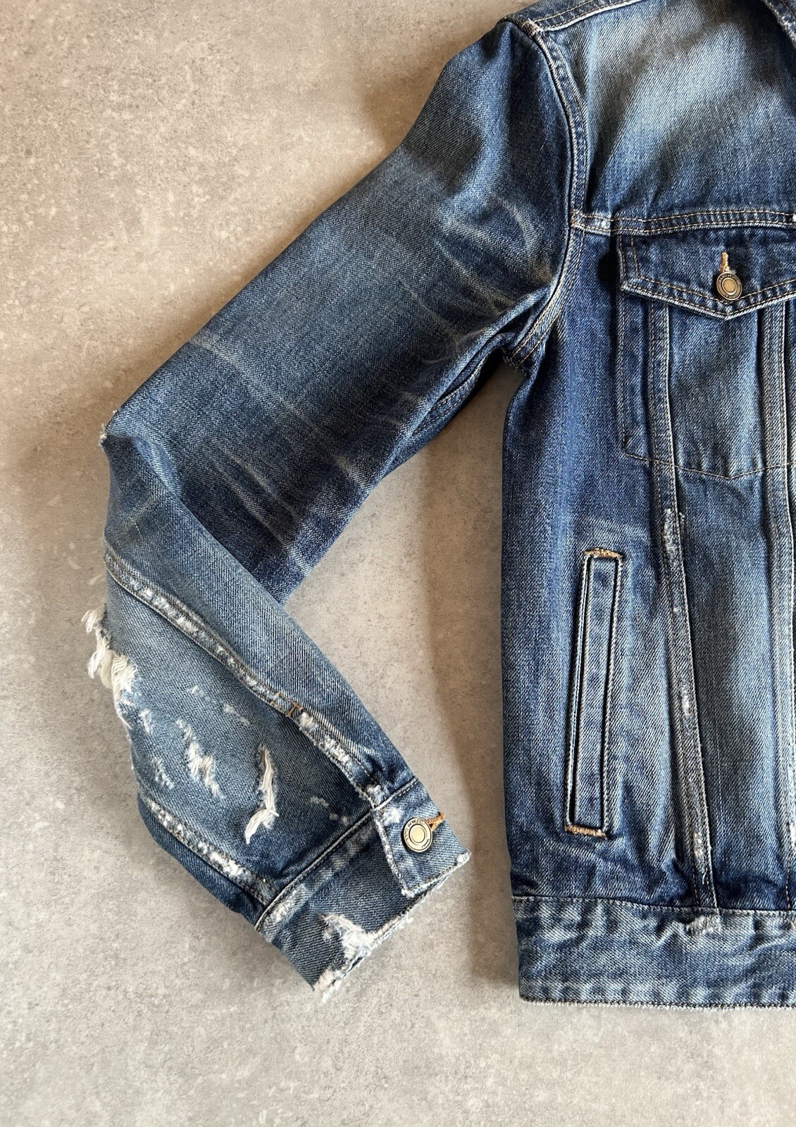 Giacca di jeans Saint Laurent California blu invecchiato taglia small prezzo consigliato £ 725