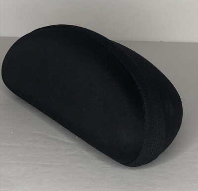 Chums TRANSPORTER GLASSES Hard BLACK Zipper Sunglasses Case W/anti-fog cloth