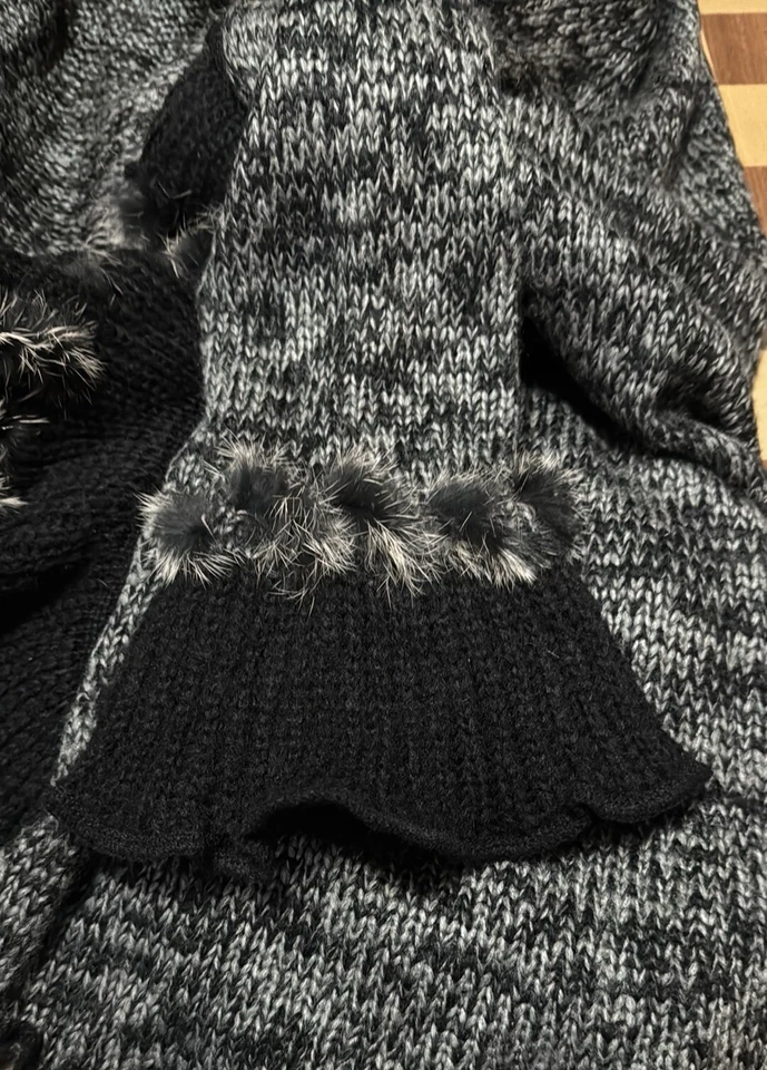 NEW Alberto Makali charcoal knit rabbit fur trim open front duster cardigan sz L - Image 4 of 4