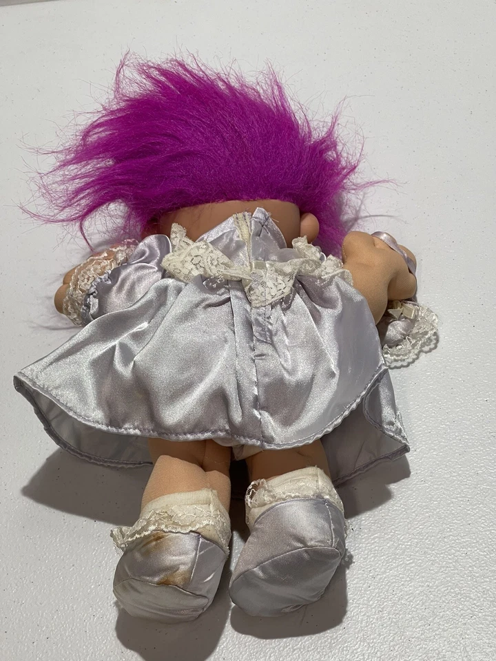 VESTIDO VINTAGE MUÑECA TROLL RUSS PELUCHE CUERPO SUAVE 12" PELO ROSA INTENSO OJOS AZULES Foto 2 de 3