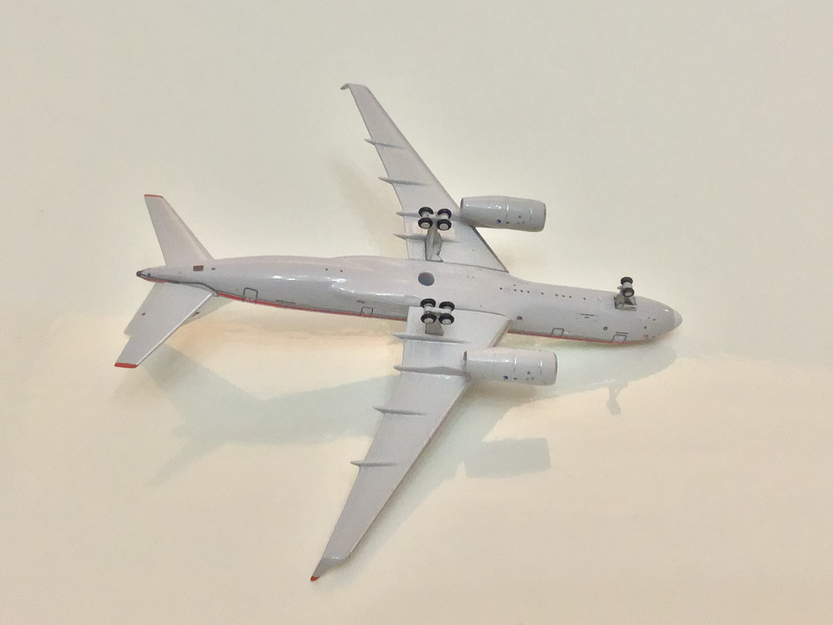 NG model 1/400 Air koryo 高麗航空　Tu-204 Amazon | NG Model 1/400 完成品 Air Koryo Tupolev Tu-204-100