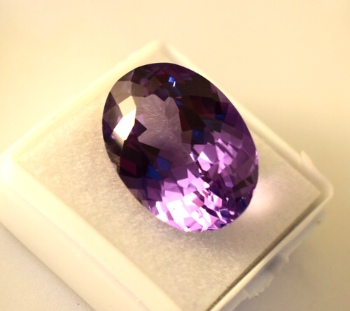 Best Color Changing Oval Cut 24Ct Brazilian Alexandrite Exquisite Loose Gemstone - Picture 5 of 7