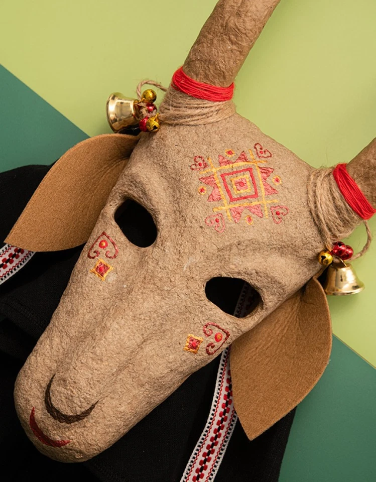 Handmade Ukrainian Christmas “Koza” Mask - Image 2 of 4