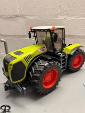 BRUDER 03015 Claas Xerion 5000 -