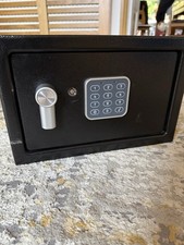 Yale Standard Protection Digital Keypad Safe Black Small 310x200x200 YSP310