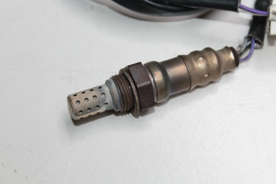 Sonda Lambda Regolatrice Volvo S80 I 2.9 Anno 99 - Immagine 2 di 4