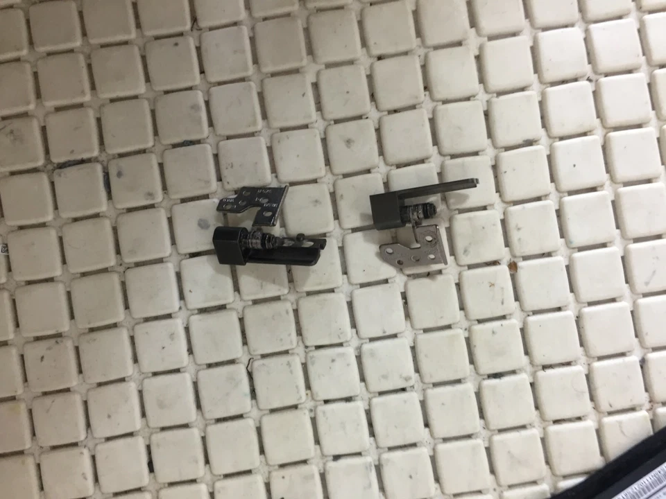 Lenovo THINKPAD T440 Charnières Avec Copricerniere - Photo 1/1