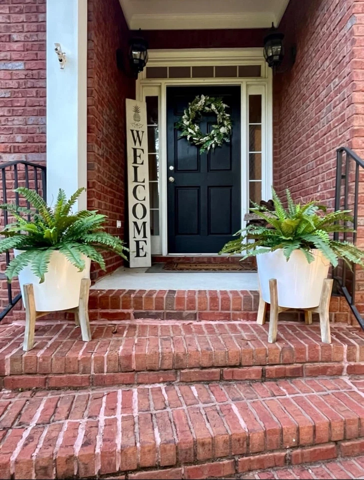 Paquete de 2 plantas de arbusto artificial de helecho Boston de 48". Venta al por menor $103 Foto 2 de 4