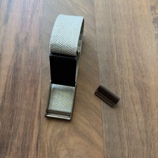 Whoop 4.0 Band mit Amazfit Helio Strap Adapter - beige/sand