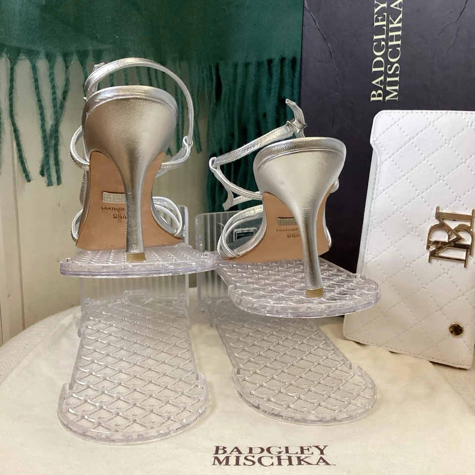 Badgley Mischka Silver Heel, Size 9.5, Curved Criss Strap, Formal Stiletto - Image 2 of 4