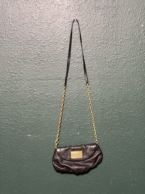 Marc Jacobs Classic Q Karlie Pebbled Leather Chain Crossbody Purse Bag Clutch