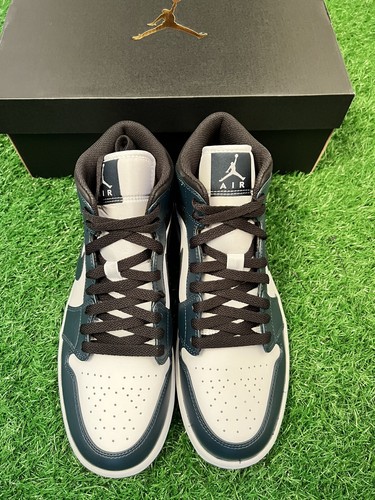 Jordan 1 Mid “Armory Navy” Size 10M - Picture 4 of 5