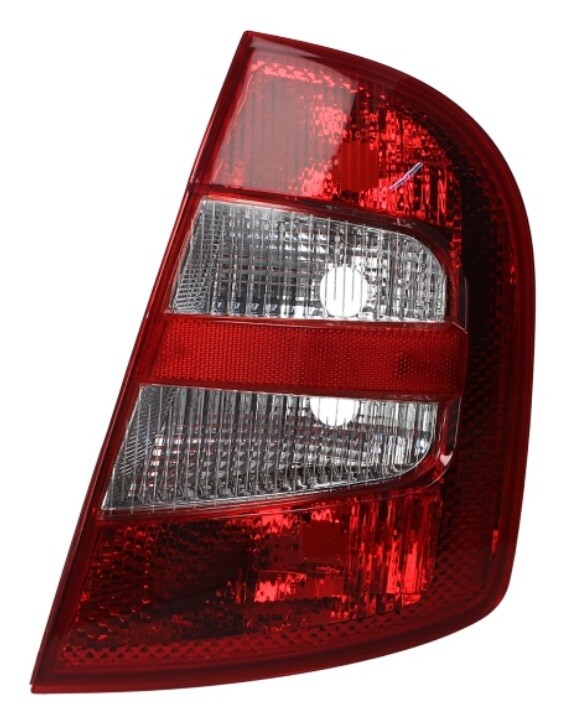 Feu arriere droit Skoda Fabia 1 remplacement phare fendu pour controle