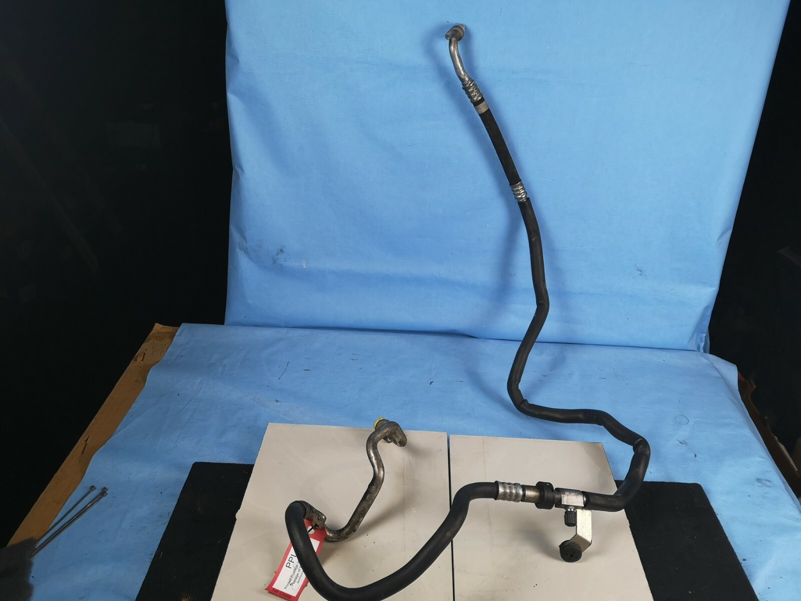 20052010 MERCEDES S CLASS S320 CDI W221 Air Con Pipe AC Pipe A