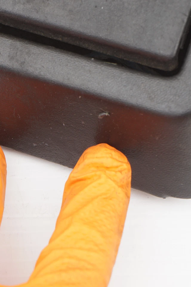 1987 - 1993 CADILLAC ALLANTE ASHTRAY LIGHTER CIGARETTE OEM - Image 3 of 4