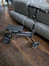 KneeRover Knee Scooter Steerable Knee Walker Crutch - Matte Black