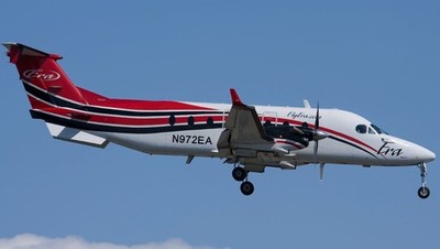 Beechcraft 1900 ERA Alaska Airlines Desktop Wood Airplane New Model Large 1/48
