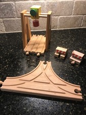 Brio/Thomas Train Wooden 3-Way Switch Track, 2 Bumpers, Magnet car lifter