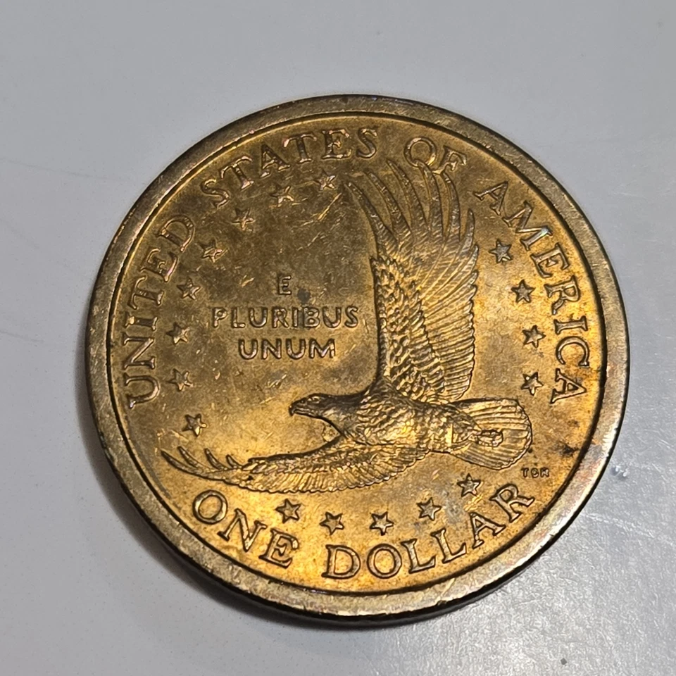 2000 P SAC$1 Sacagawea One Dollar Coin Us Liberty Gold Color Philadelphia - Image 3 of 4