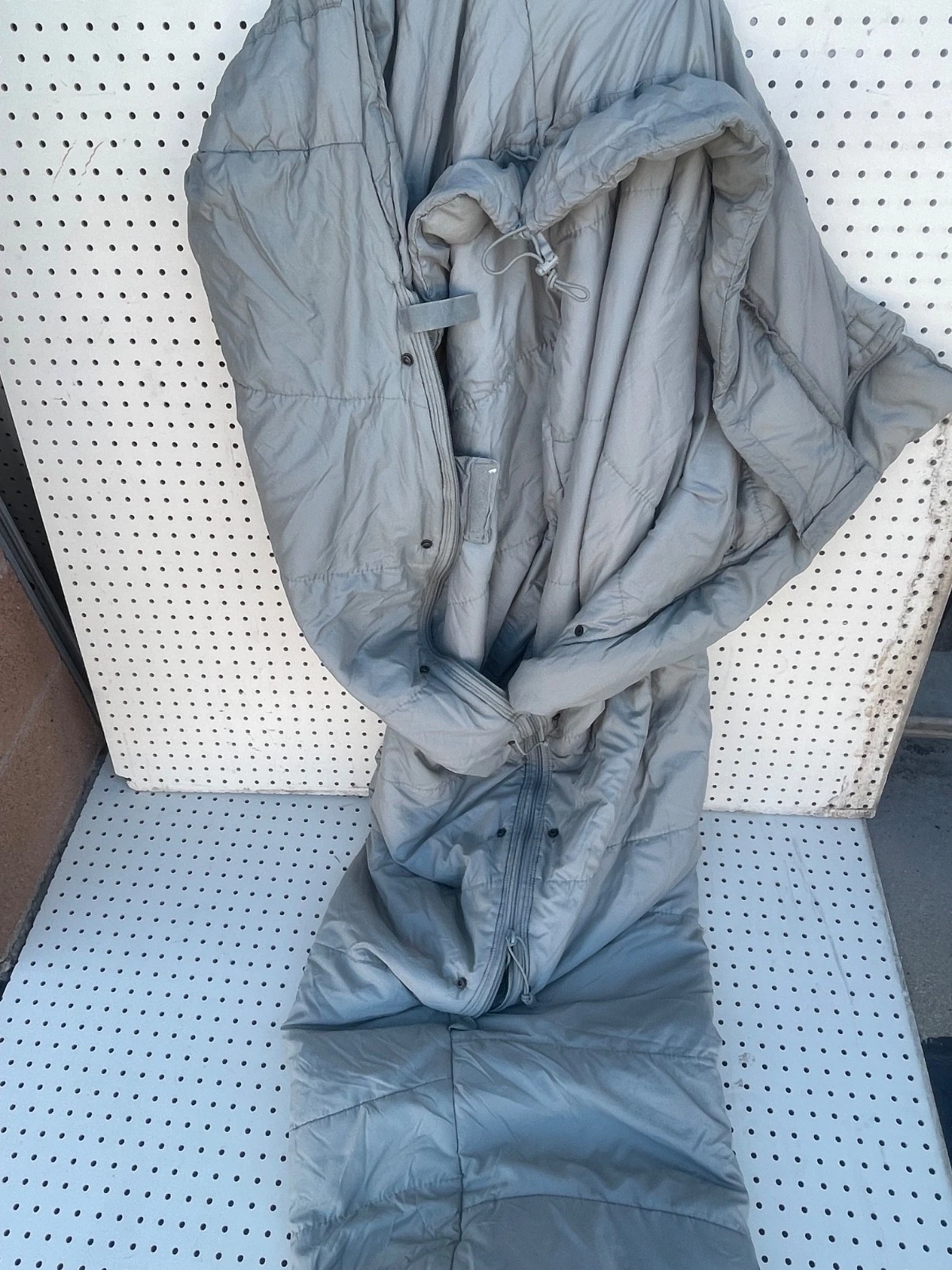 USGI Intermediate Cold Weather Sleeping Bag Urban Gray Modular Sleep System