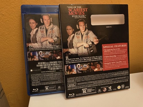 The Conjuring Blu Ray w/ Lenticular Slipcover OOP NO DISC -4K DIGITAL COPY BONUS - Picture 5 of 5