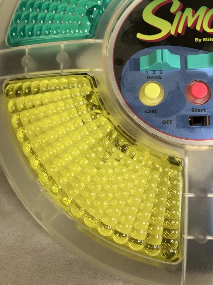 Juego vintage Milton Bradley Simon 1978 Foto 3 de 4