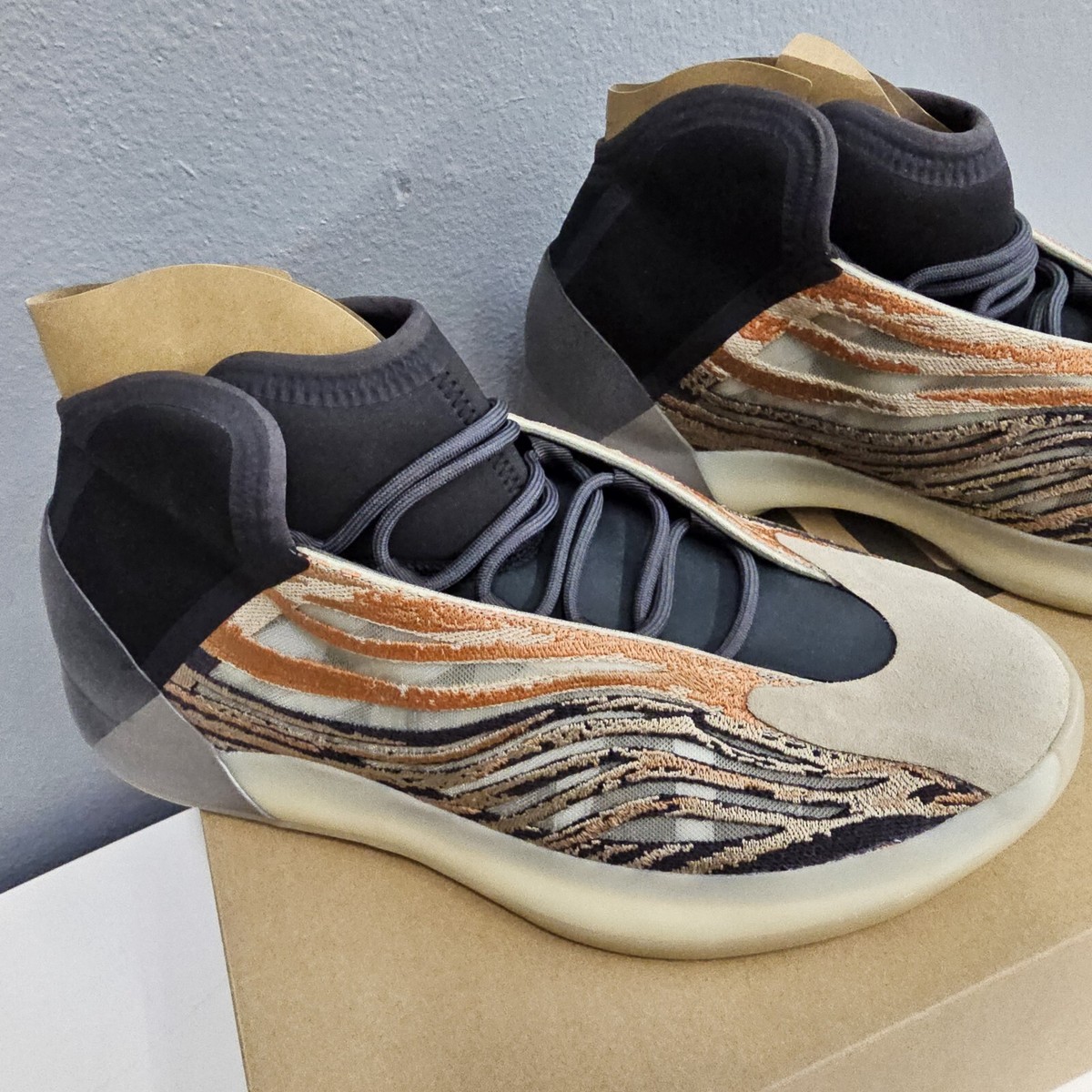 adidas gazelle silver green womens Adidas Yeezy QNTM Men's Shoes Flash Orange