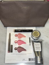 Laura Mercier 5 Piece Set Travel Sizes Bundle