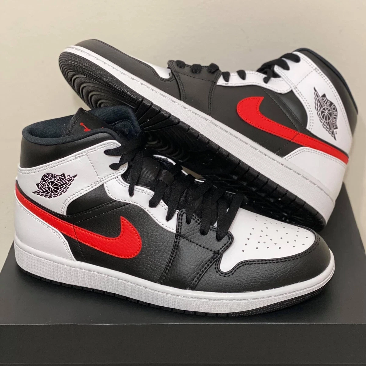 Air Jordan 1 Mid White Black Red 554724-075